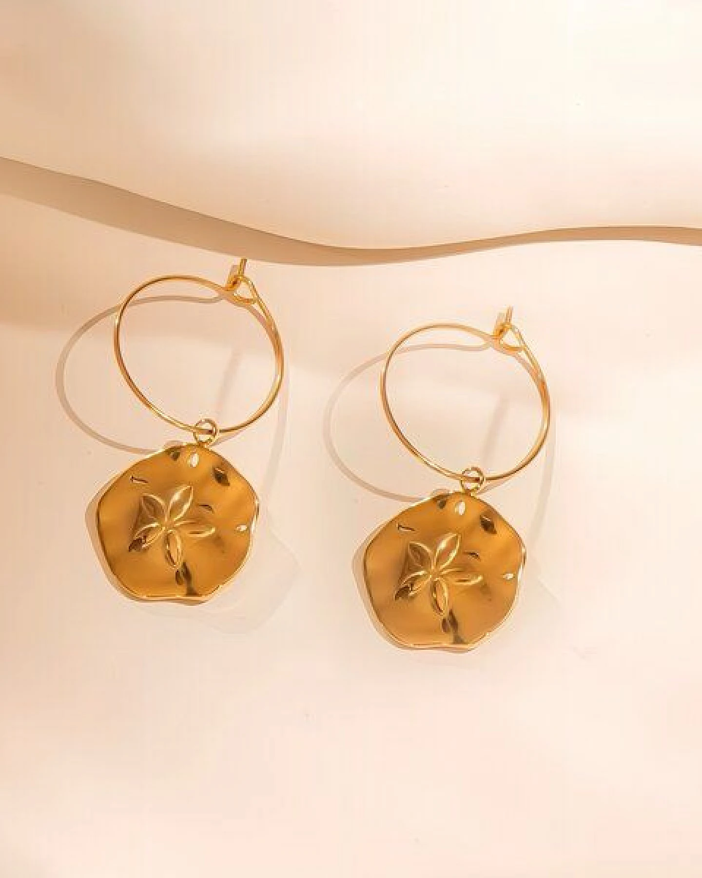 ELEKTROPULLI Superfeine zeitlose Kette 1mm schmal mit Anhänger, Set mit Ohrringen – Ansicht 2