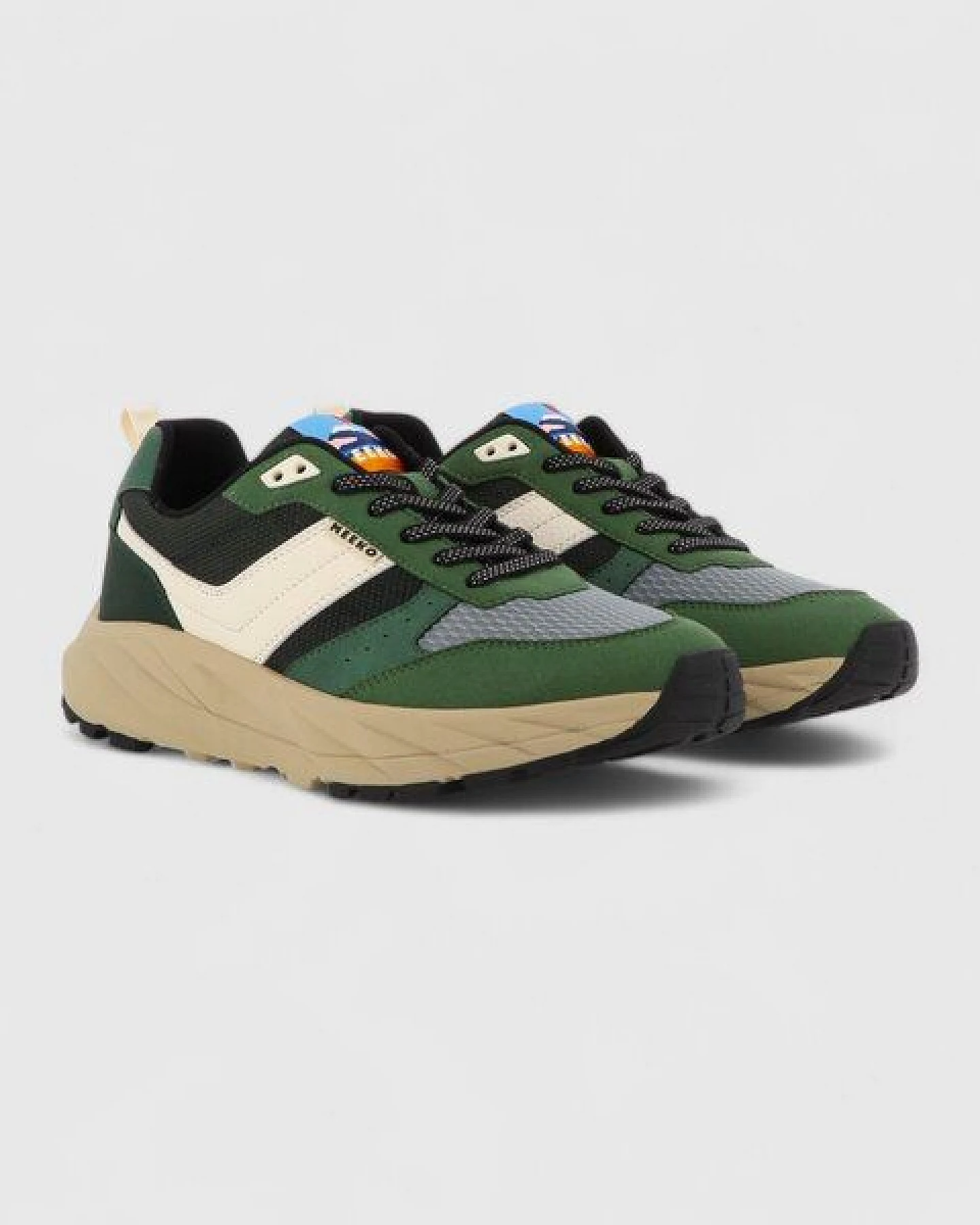 MEEKO PONGO – Technische und nachhaltige Sneaker – Ansicht 2