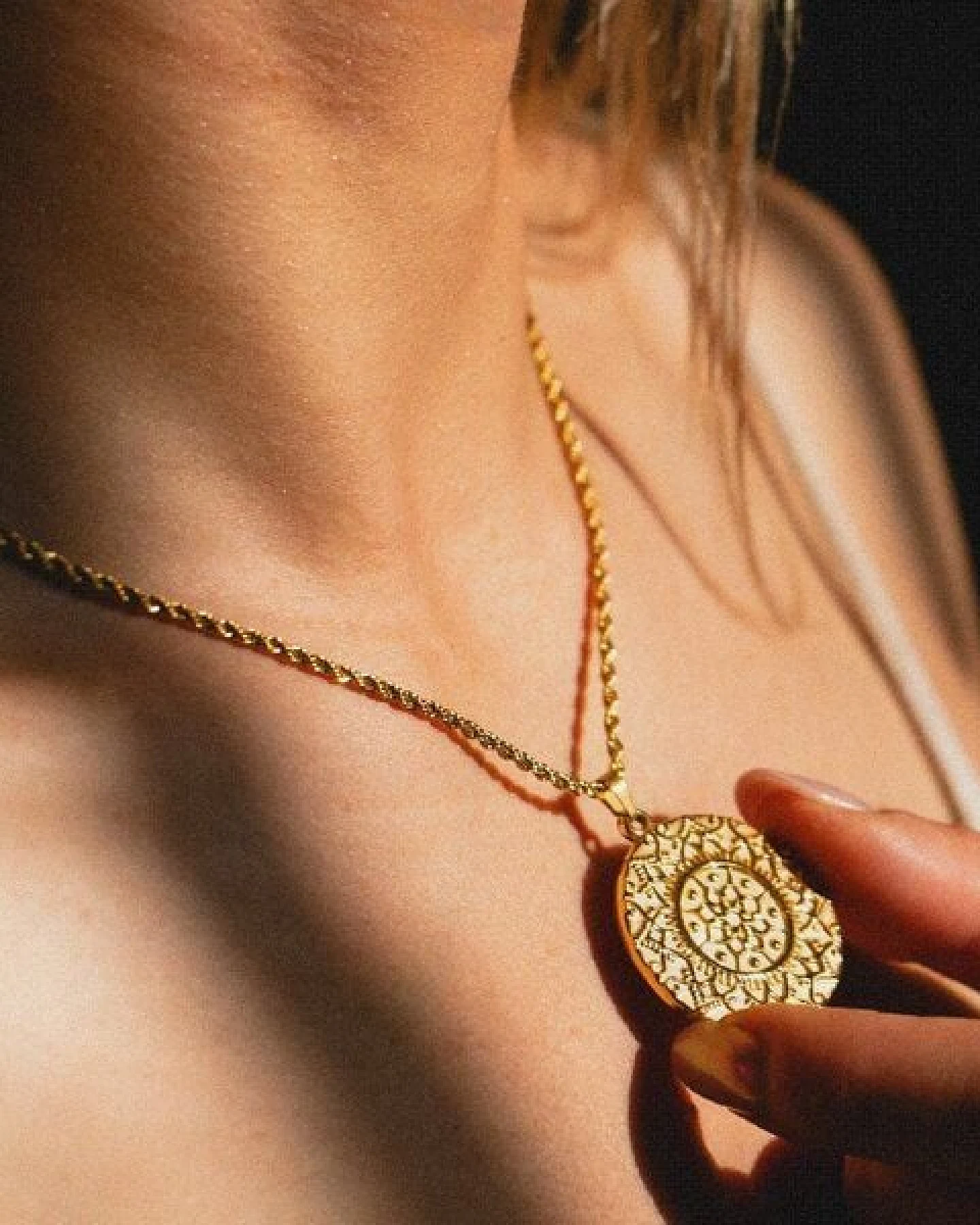 Divasya Halskette mit Mandala Anhänger – Ansicht 4