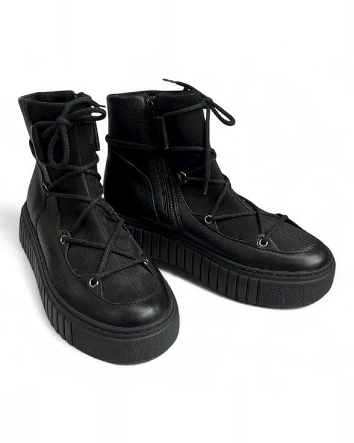 Werner 1911 Capybara-Boots aus kbT-Leder