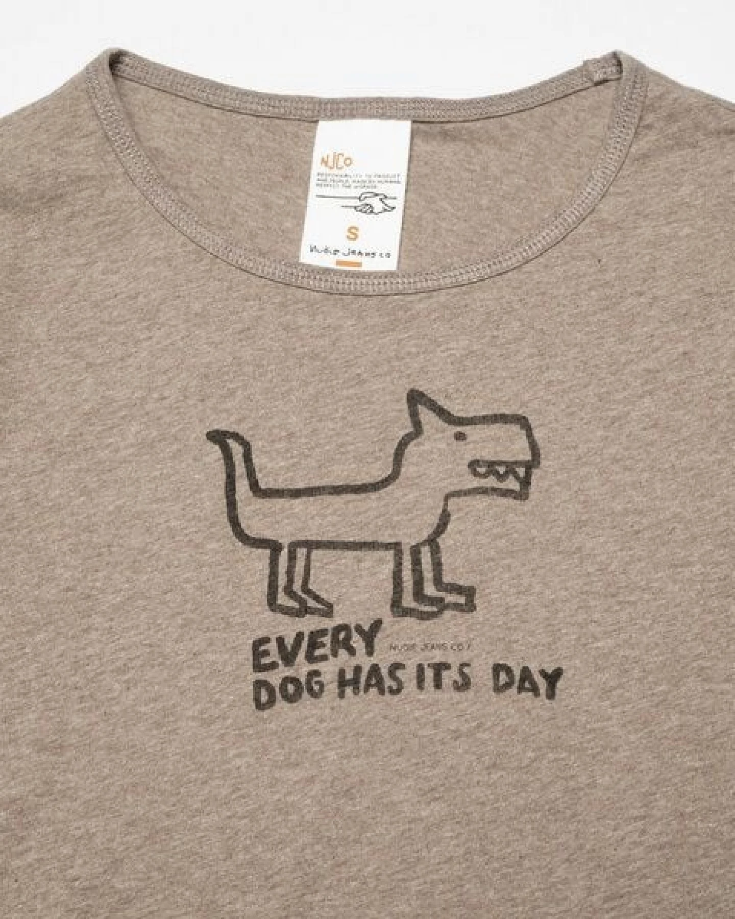 Nudie Jeans Damen T-Shirt "Eve Scratchy Dog" aus Bio Baumwolle, Beige Melange – Ansicht 2