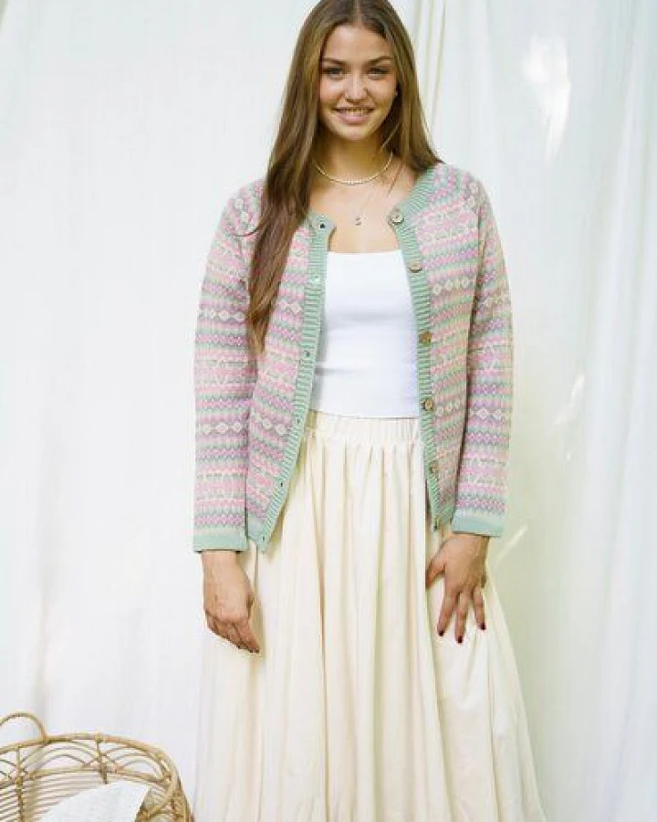 Haus of Namaste Handgemachte Fair Isle Lammwoll-Strickjacke