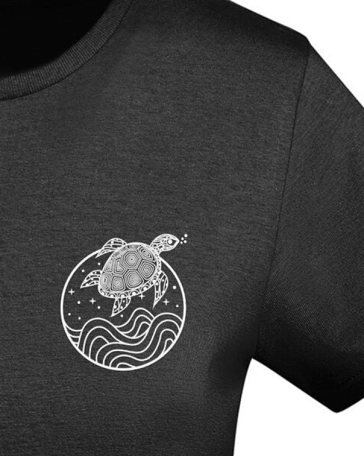 vis wear Schildkröte zwischen Ozean und Wellen - Damen Organic Shirt