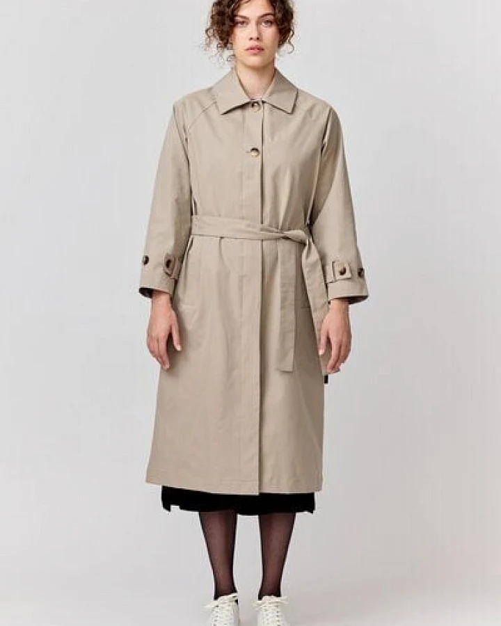 Makia Olivia Trench