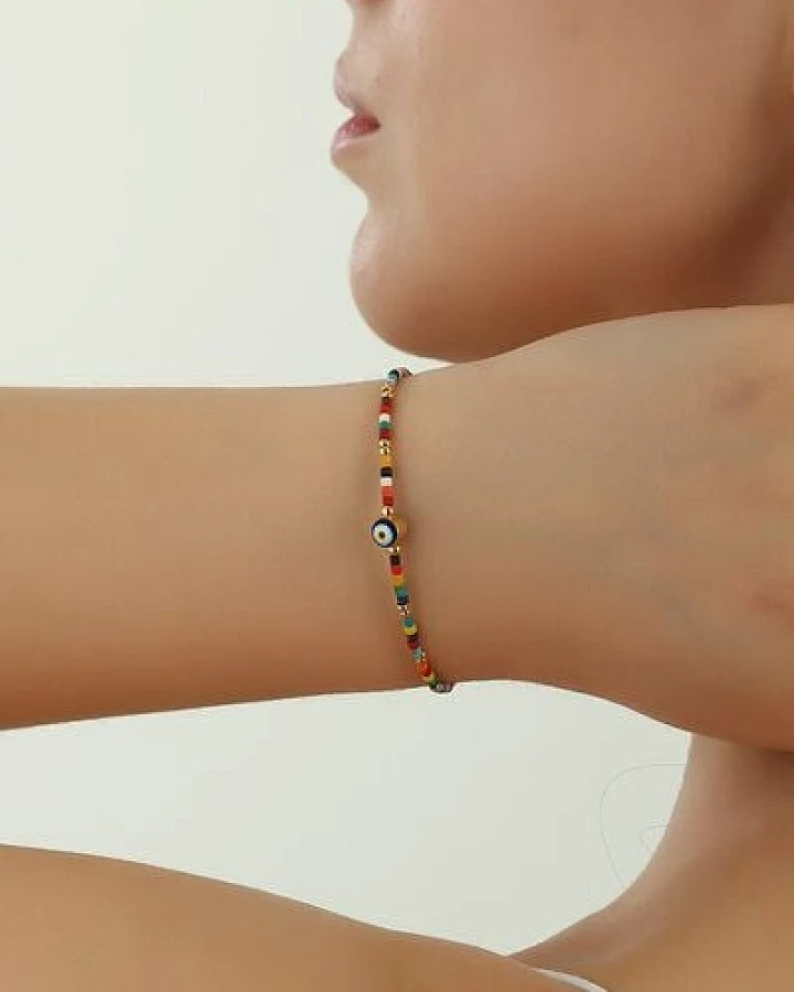 noca Handgefertigtes Messingarmband mit Beads und Nazar-Auge