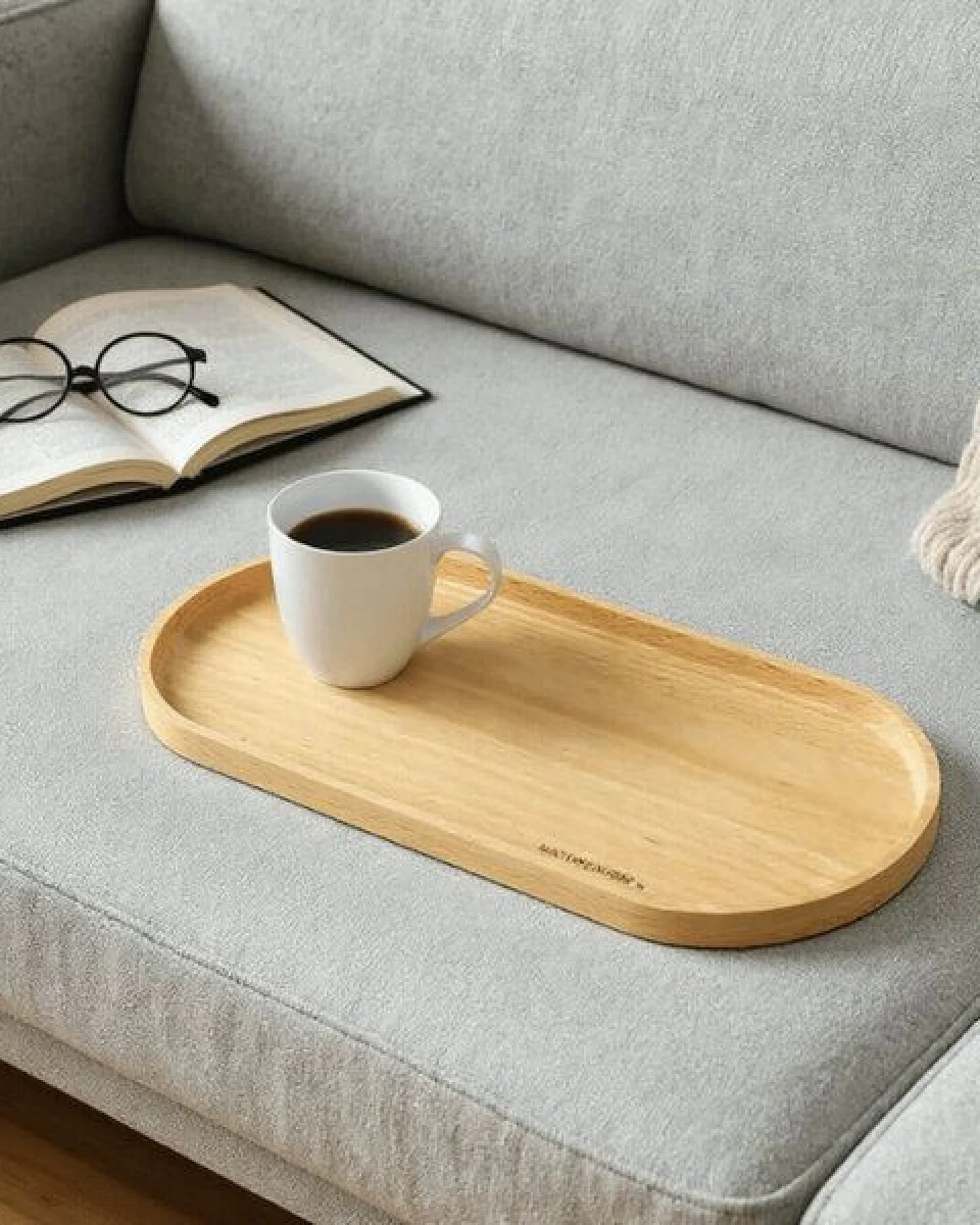 NATUREHOME Holztablett Buche massiv in div. Größen – Serviertablett Holz, oval, handgefertigt – Dekotablett für Küche, Bad & Wohnzimmer – Geölt, lebensmittelecht – Ansicht 3