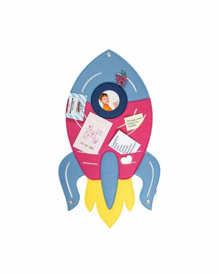 Rakete-Pinnwand zum Stecken & Pinnen für Kinderzimmer von RÅVARE