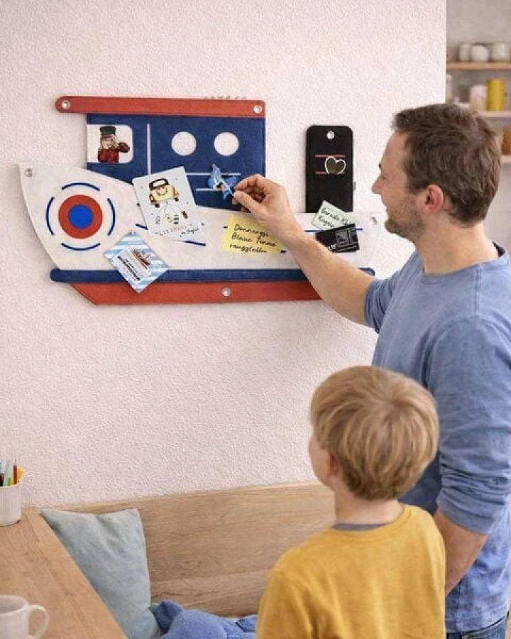 Schiff-Pinnwand zum Stecken & Pinnen für Kinderzimmer von RÅVARE