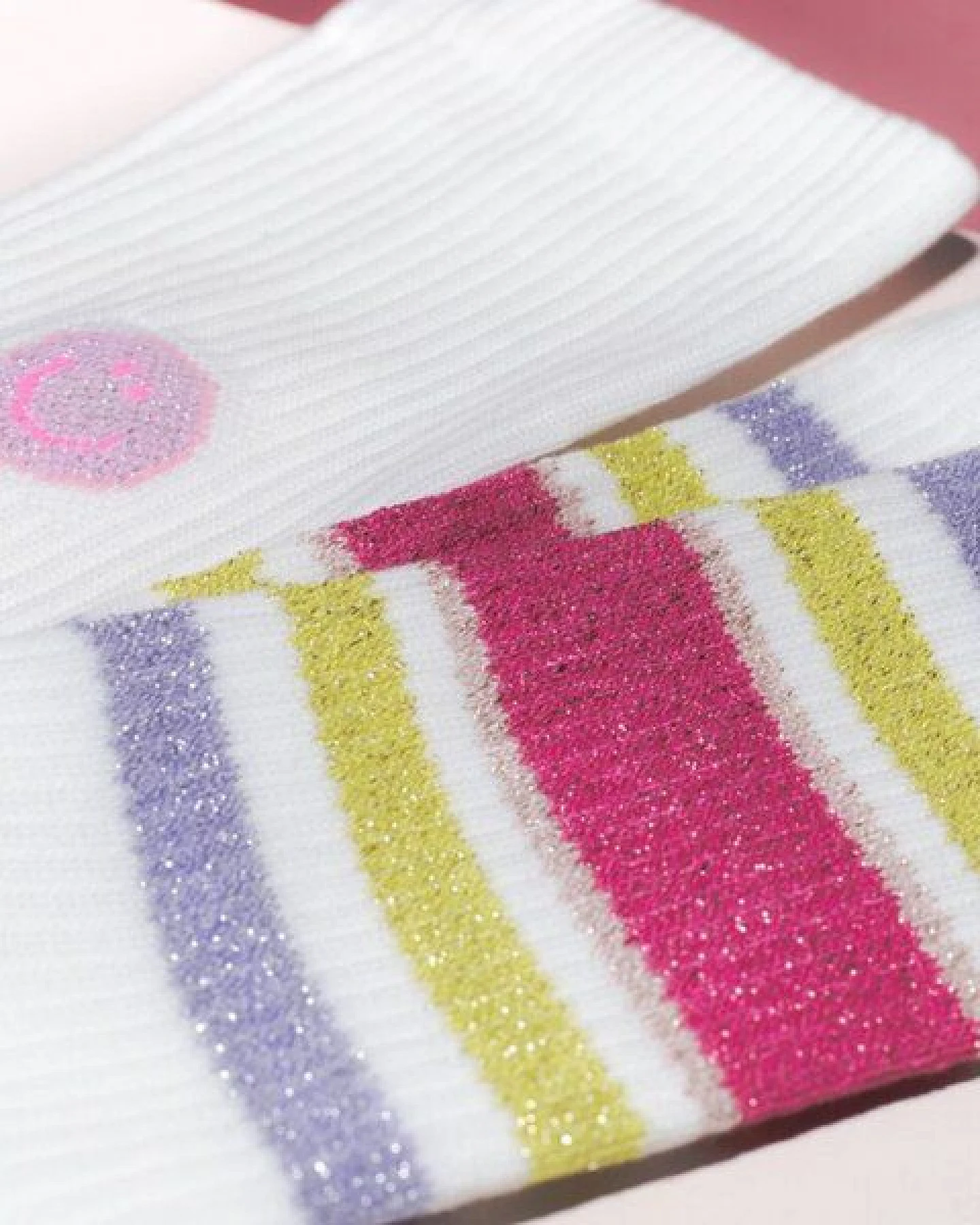 Socken "Ooley Sporty Glitter" aus Biobaumwolle made in Italy – Ansicht 2