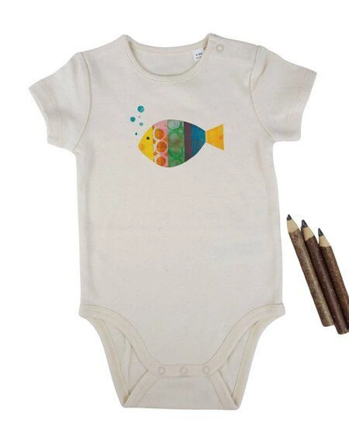 MELAdi Kinder Baby - Body aus Biobaumwolle - Fisch auf Natural Raw