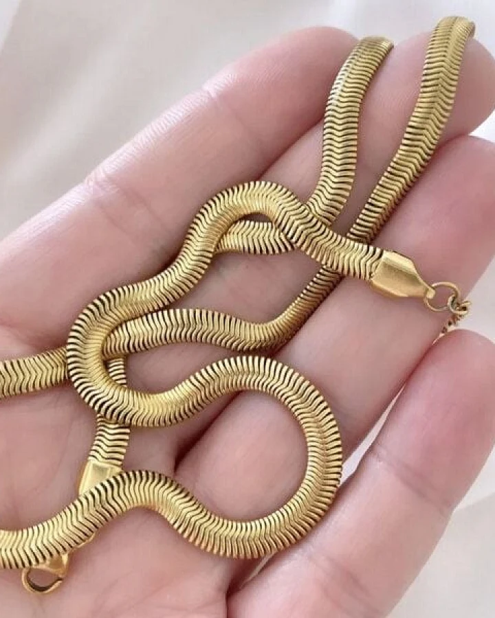 noca Vergoldete italienische Schlangenkette aus Messing – elegante feine Halskette