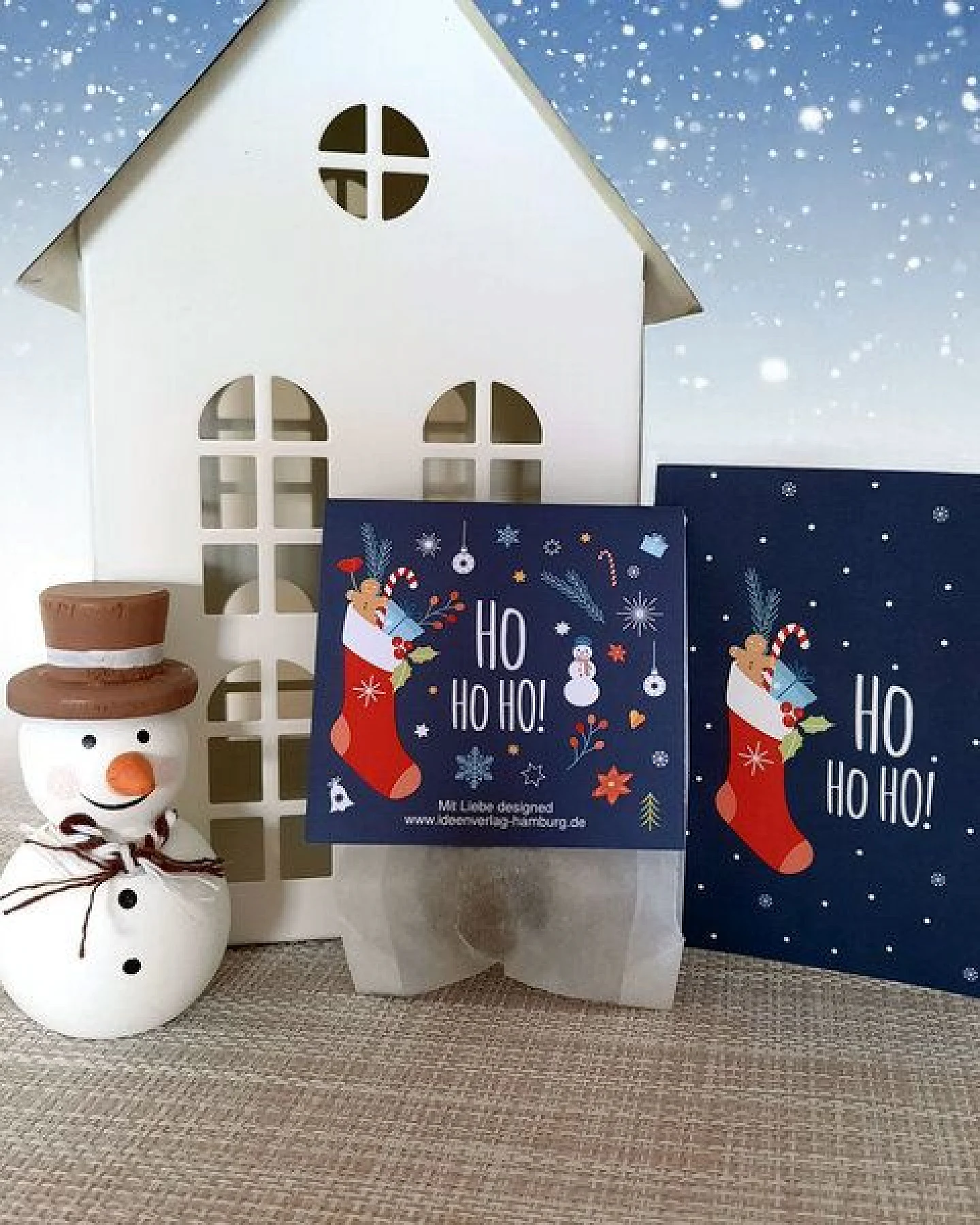 Ideenverlag Hamburg 4x „HoHoHo“ Samenbomben im Tütchen mit Kaltkeimer-Saatgut + 4x Gratis Geschenk Grußkarten / Weihnachtsgruß/Wichtelgeschenk/Weihnachtsgeschenk – Ansicht 3