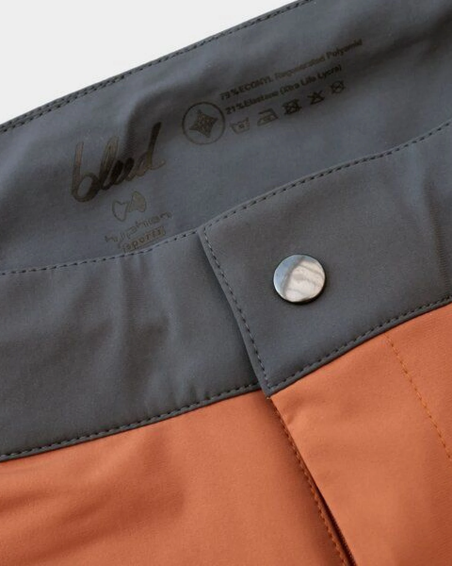 picea (by bleed) EU-phoric Lightweight Adventure Shorts Orange-Braun – Ansicht 2