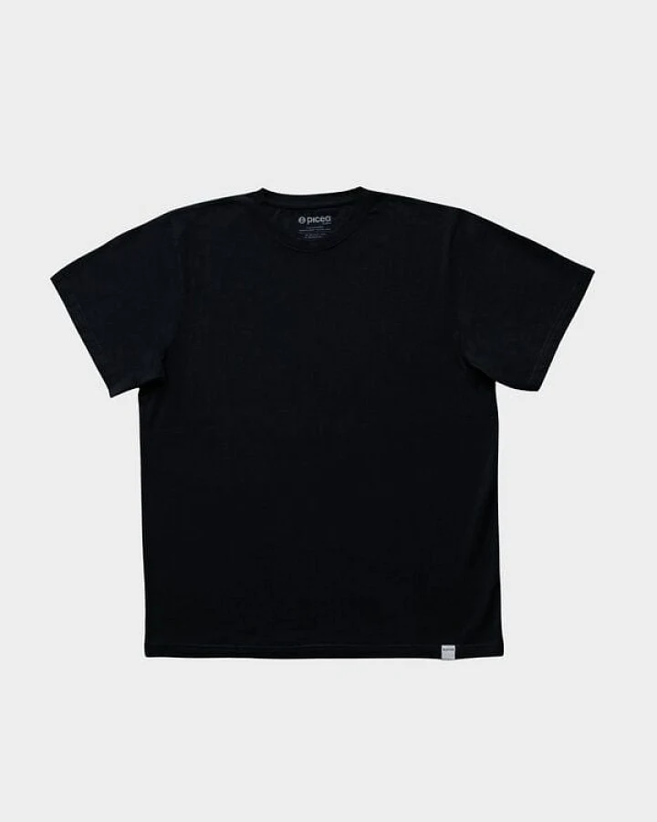 picea (by bleed) Classic Fit Quality Basic T-Shirt Schwarz