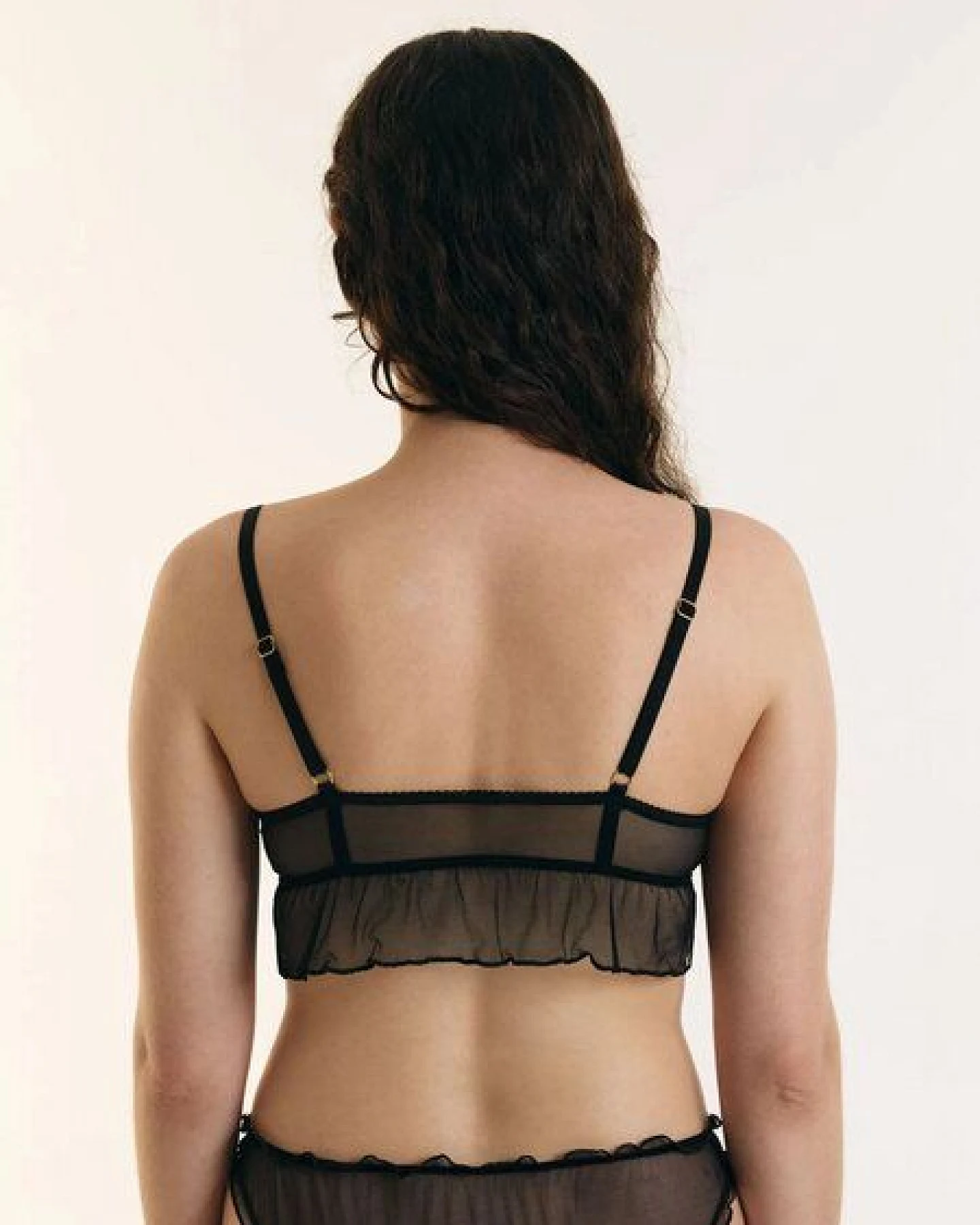 erlich textil Iconic Mesh bügelloses Bralette Top mit Spitze, made in Europe – Ansicht 2