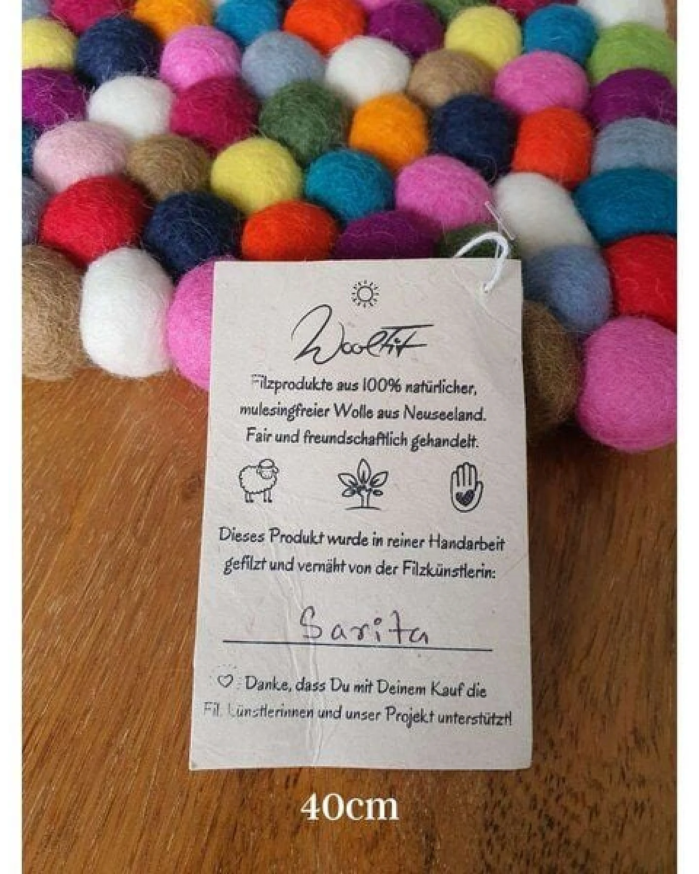 WoolFit handgefilzte Deko aus Filzkugeln, vielseitig einsetzbar – Ansicht 4