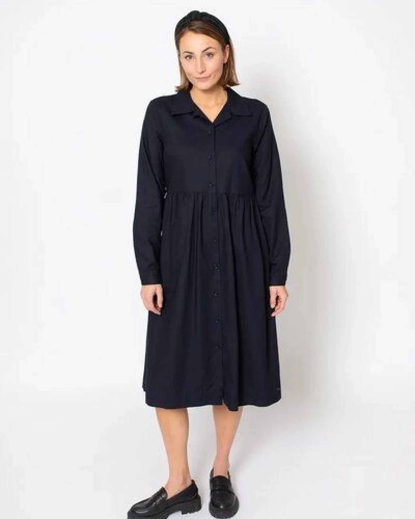 Zerum Ecovero Langarmkleid Modell: Alisca – Ansicht 2