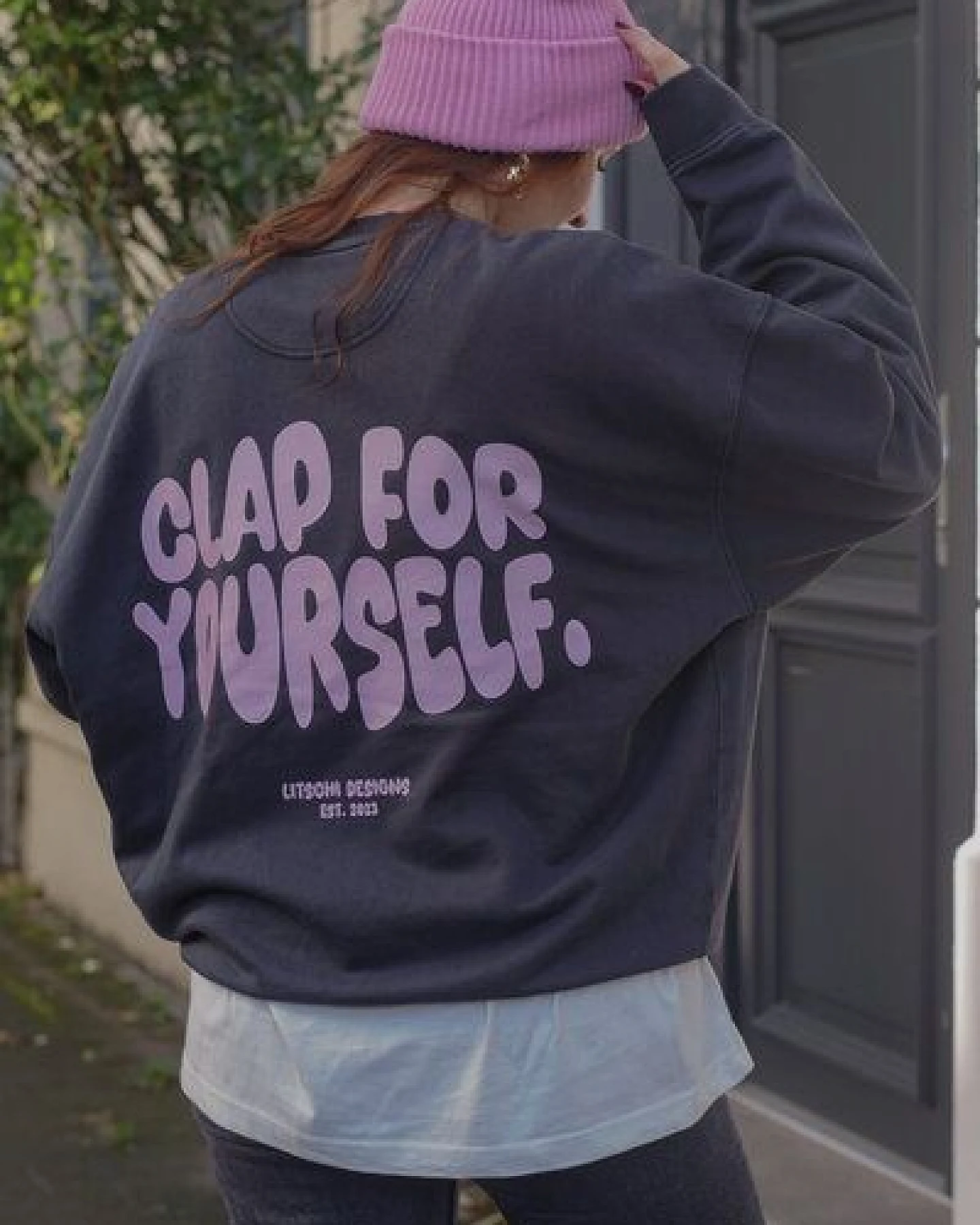 LITSCHI DESIGNS CLAP SWEATER – Ansicht 3
