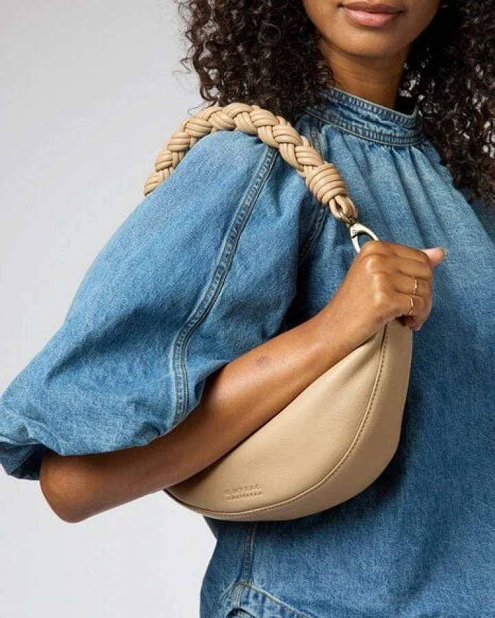 O MY BAG LEO Crossbody Bag mit zwei Riemen