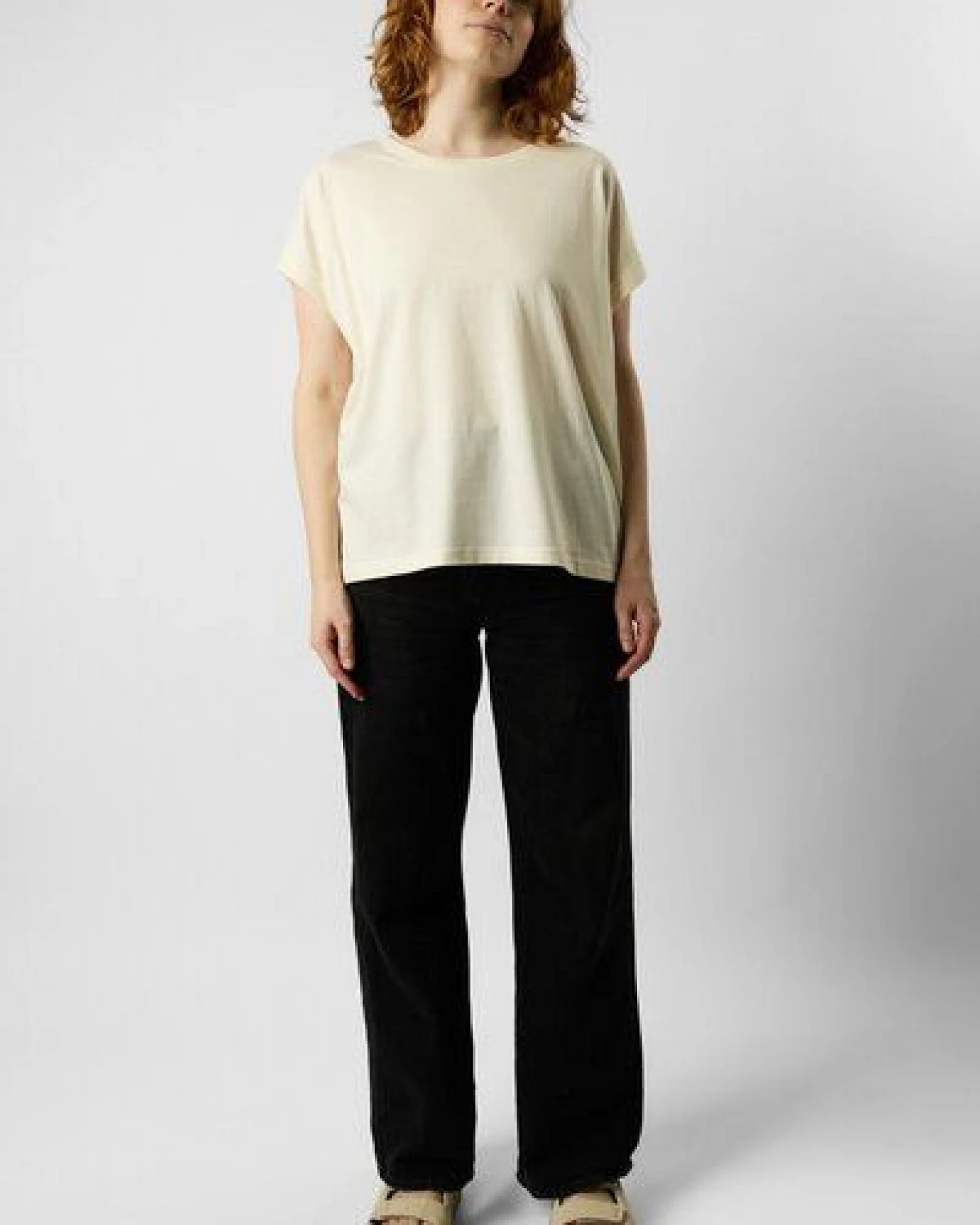 ettics STUDIO roll up sleeve organic women's tee – Ansicht 4