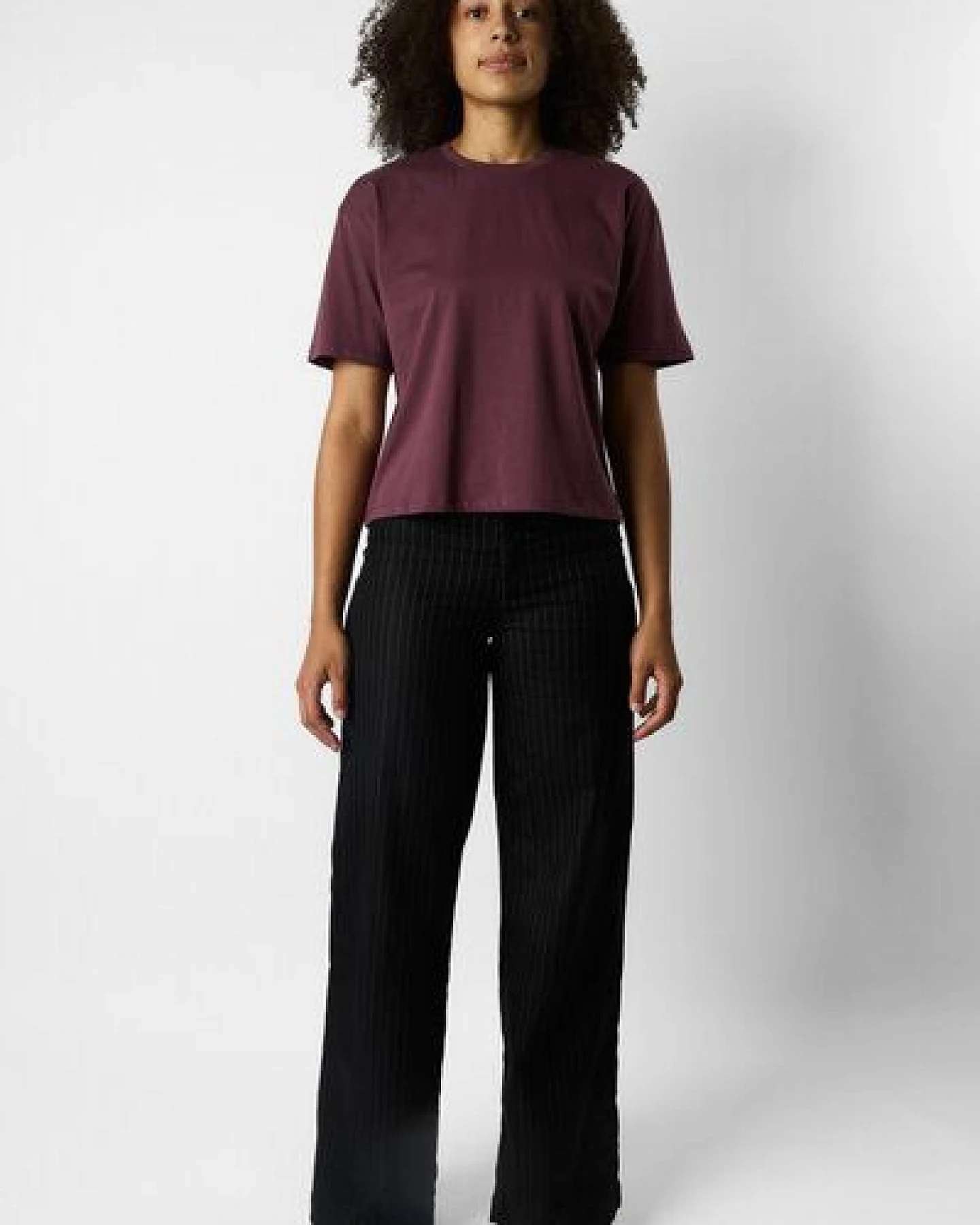 ettics STUDIO boxy organic crop tee – Ansicht 4