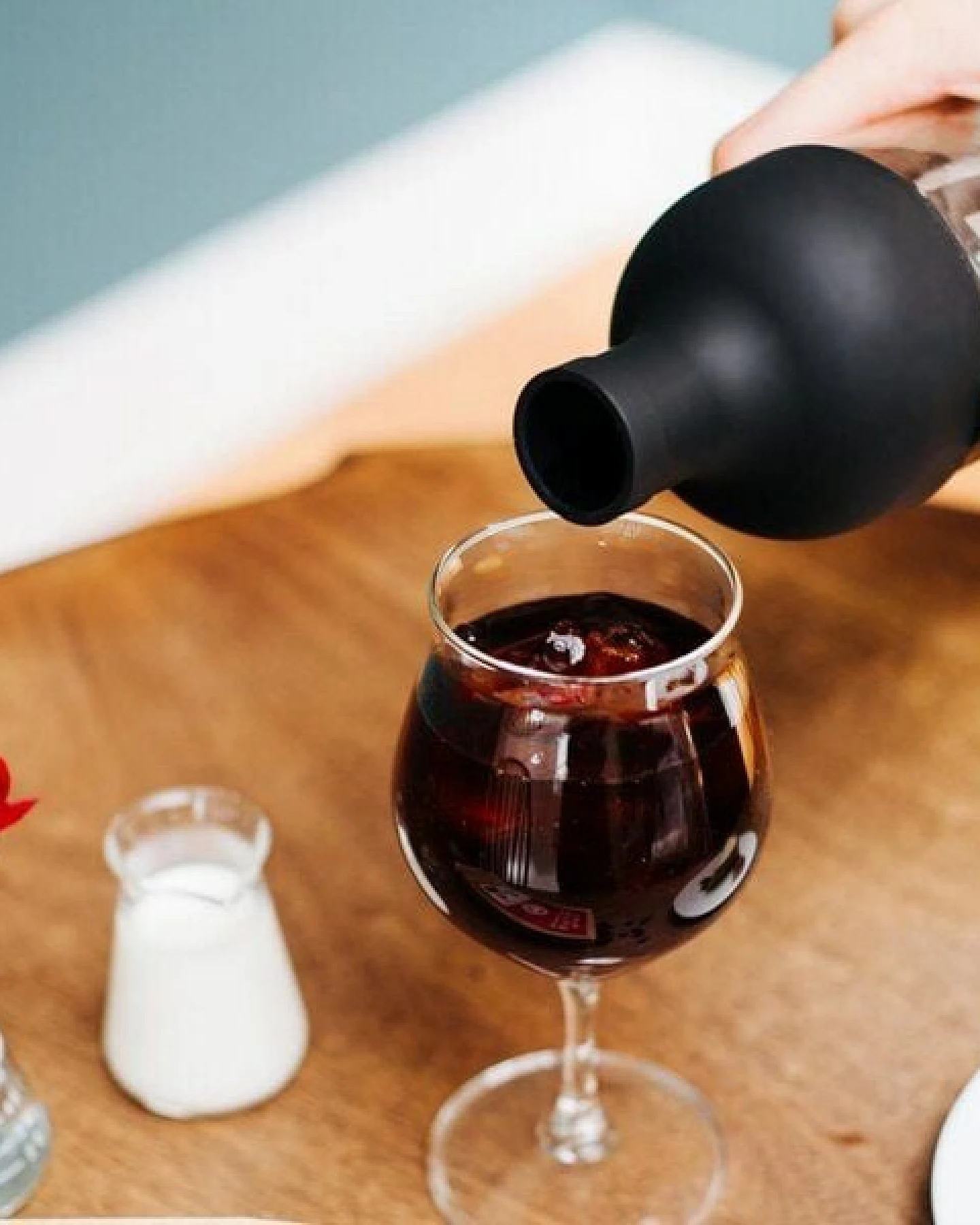 Hario Cold brew Kaffee Flasche mit Sieb – Ansicht 3