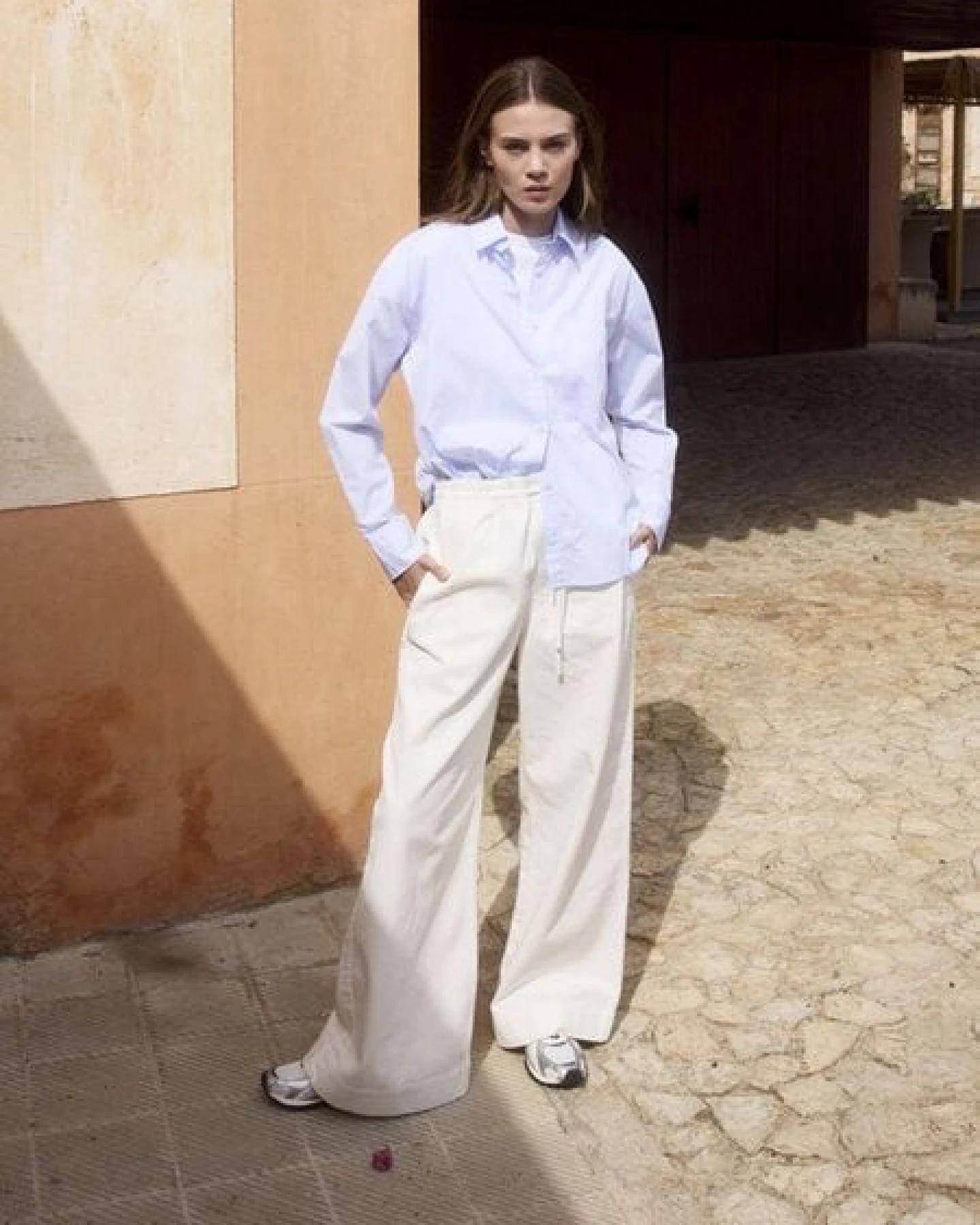 WOTE Oversized Bluse aus Organic Cotton – Ansicht 4