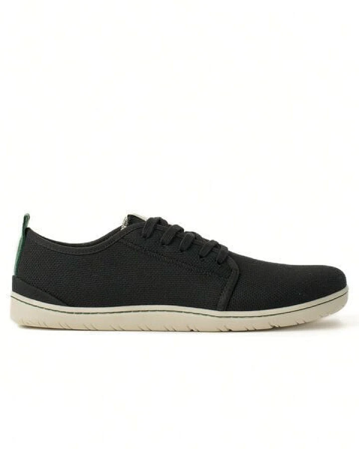Vesica Piscis Footwear CHAVEZ Vegan winter barefoot black