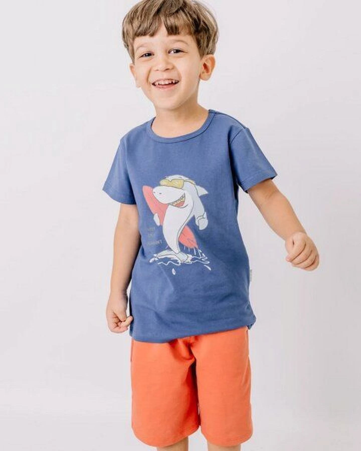 Cotokids Kinder T-Shirt GOTS-zertifiziert aus Bio-Baumwolle, blau mit buntem Frontmotiv, kurzarm – Walkiddy, weich & hautfreundlich für Alltag und Kita – Ansicht 2
