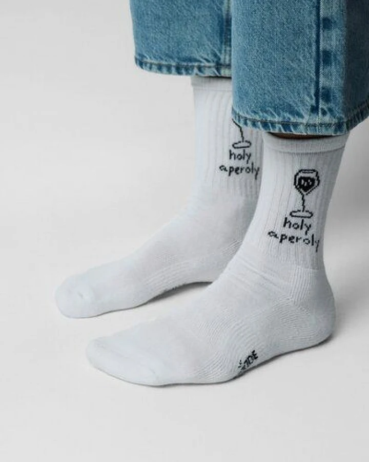 ettics STUDIO sock holy aperoly