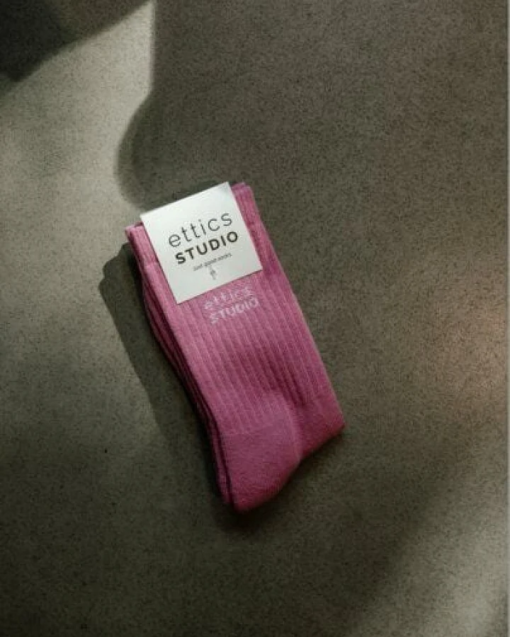 ettics STUDIO sock logo pink