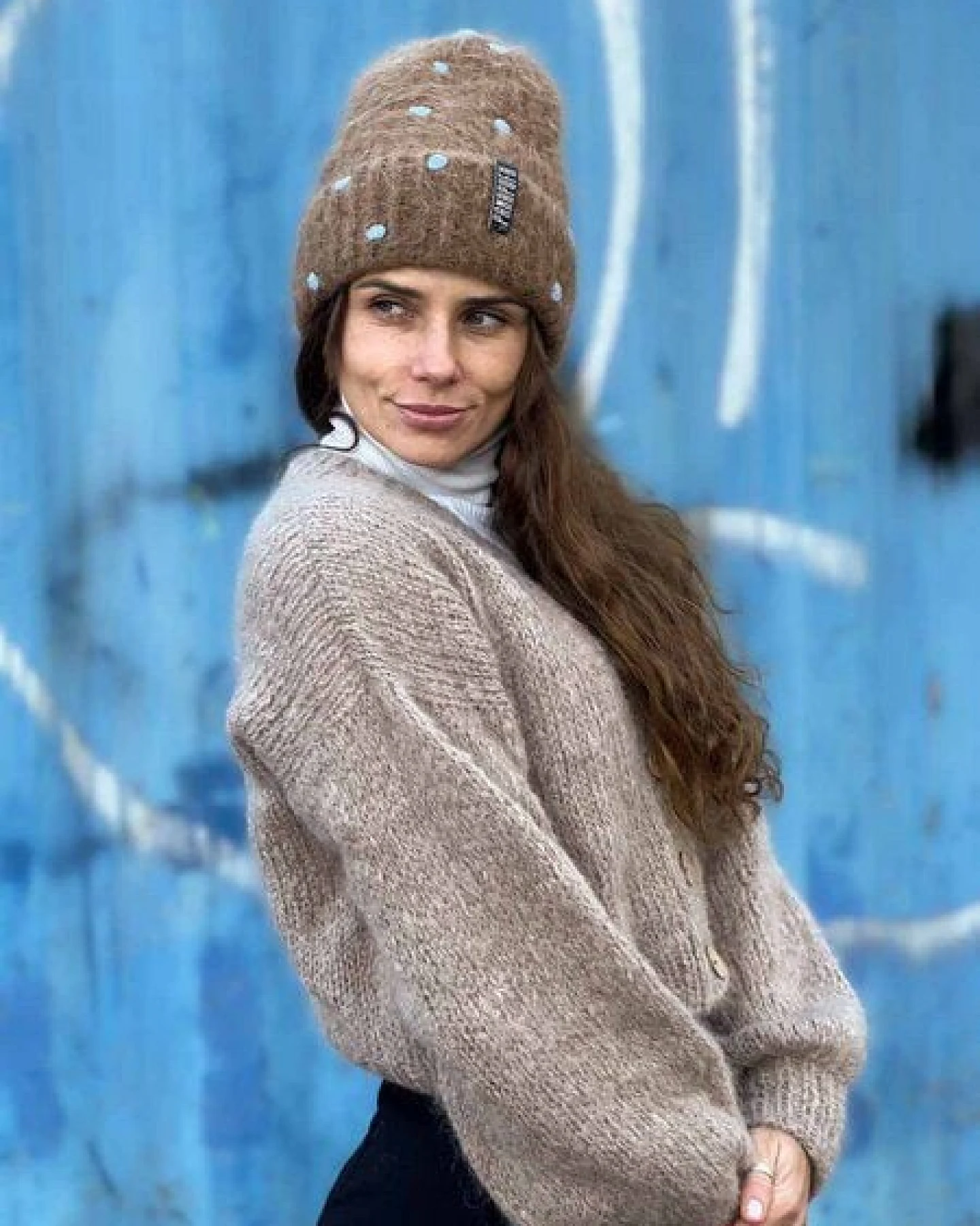 PANAPUFA Gepunktete Mütze aus Mohair und Alpaka – Ansicht 3
