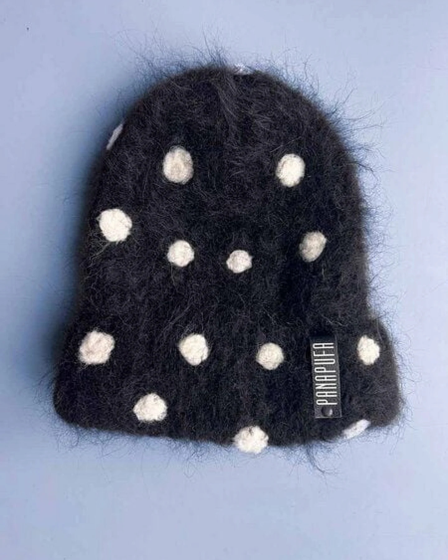 PANAPUFA Gepunktete Mütze aus Mohair und Alpaka – Ansicht 4