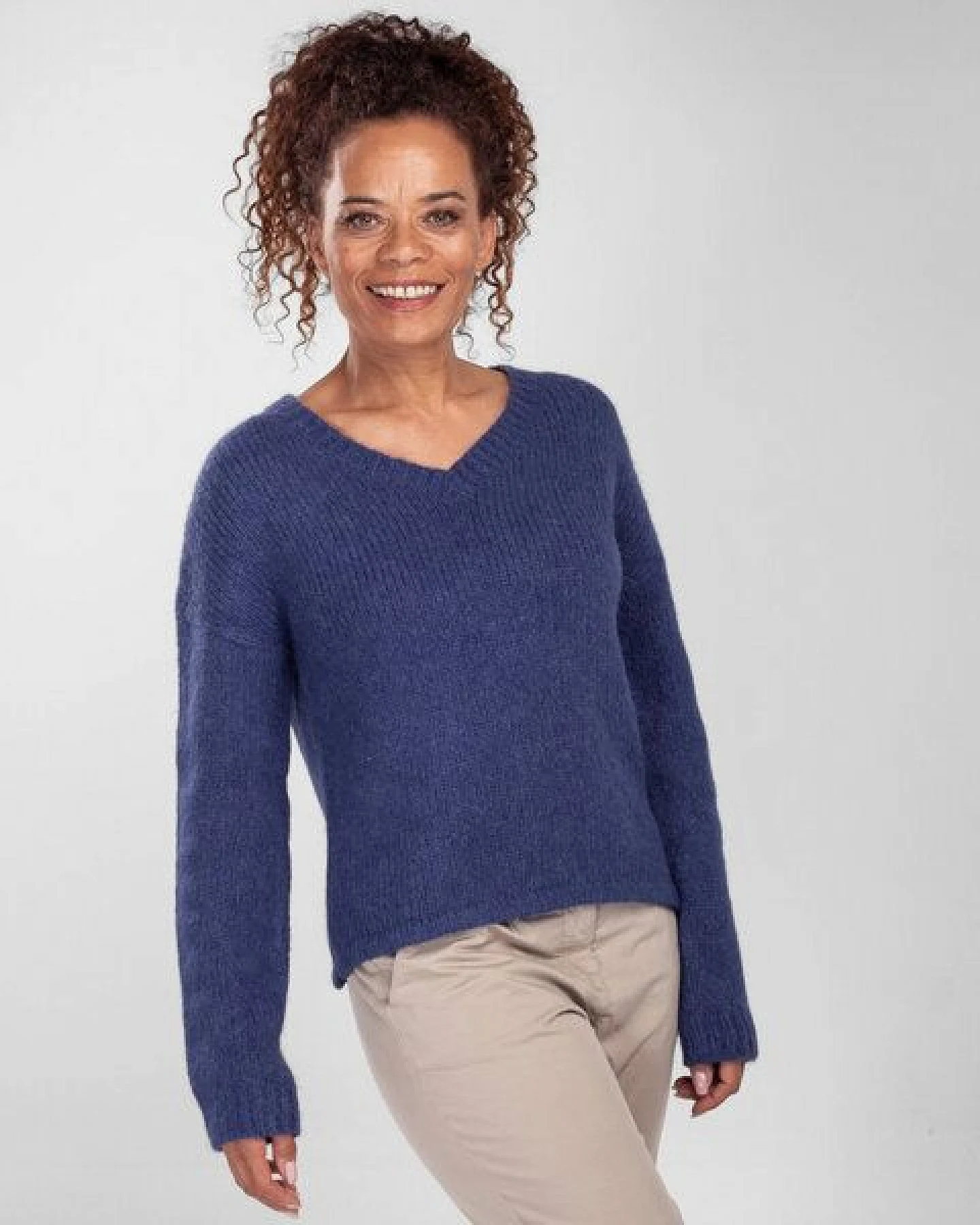 Alma & Lovis Pullover im Alpaka-Material-Mix – Ansicht 3