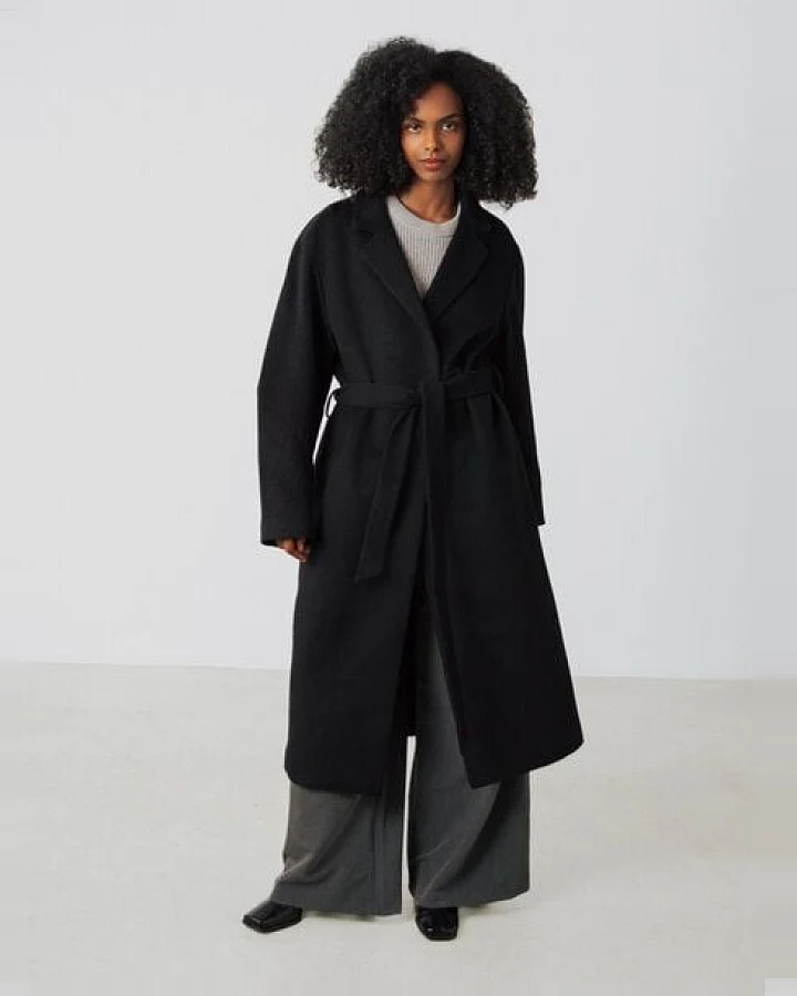 Honest Basics Damen Mantel aus recycelter Wolle