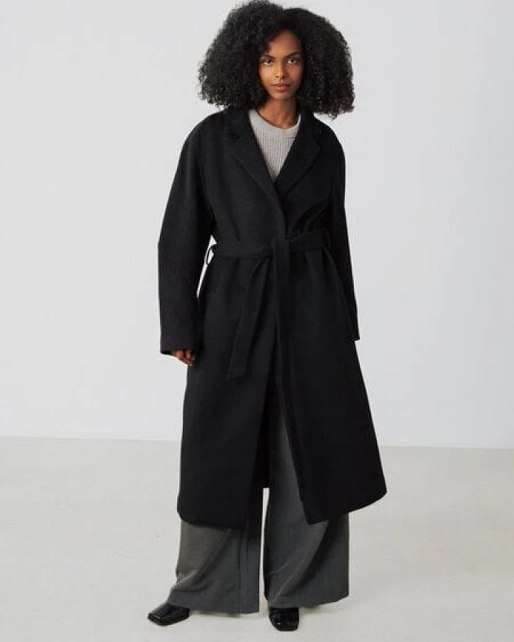 Honest Basics Damen Mantel aus recycelter Wolle