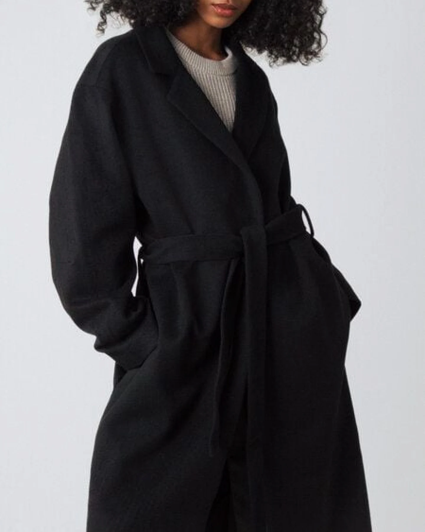 Honest Basics Damen Mantel aus recycelter Wolle – Ansicht 2