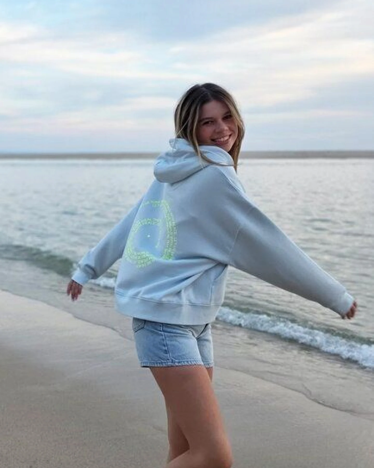SPARKLES OF LIGHT Sweatshirtjacke – Ansicht 4