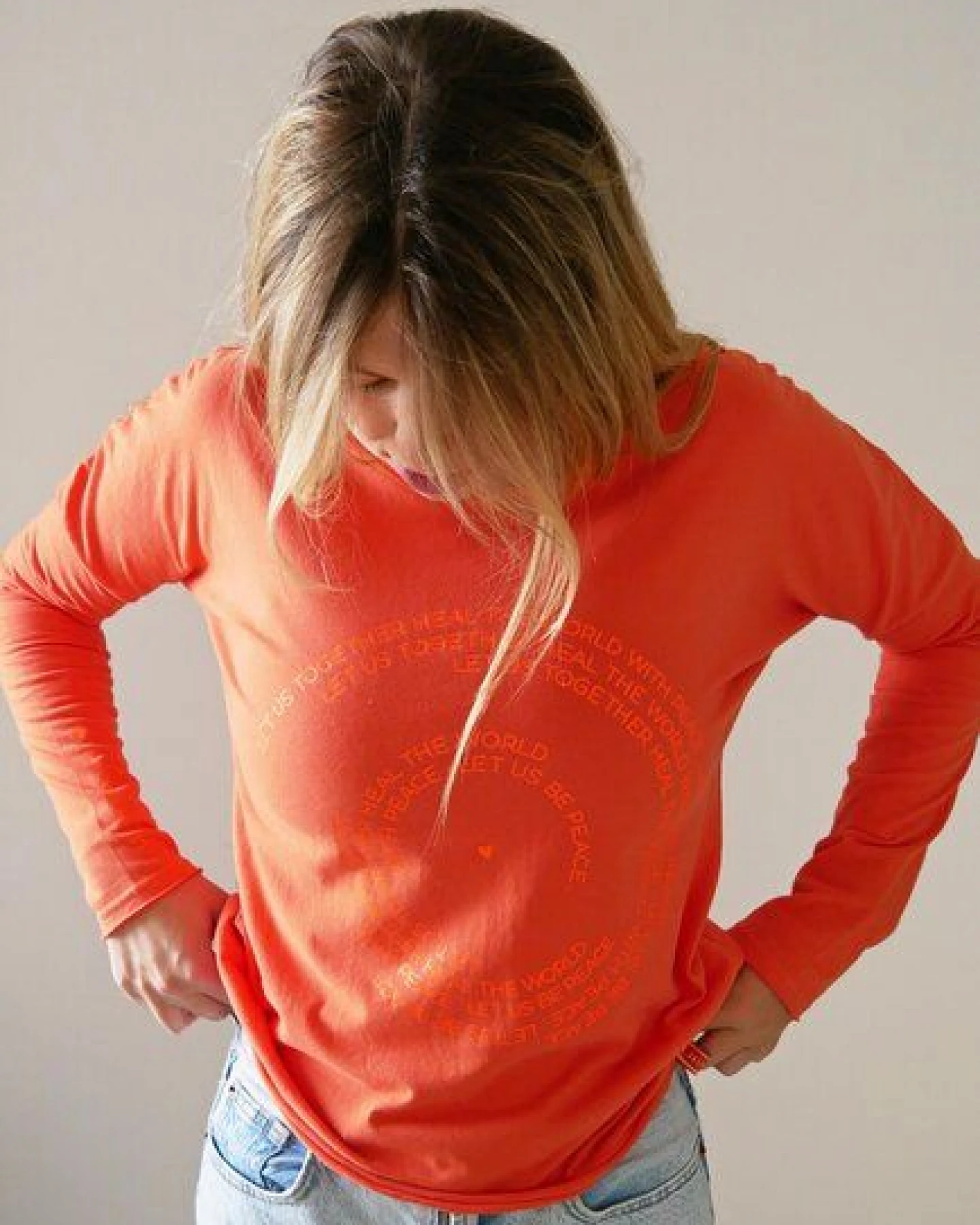 SPARKLES OF LIGHT Yoga Shirt – Ansicht 3
