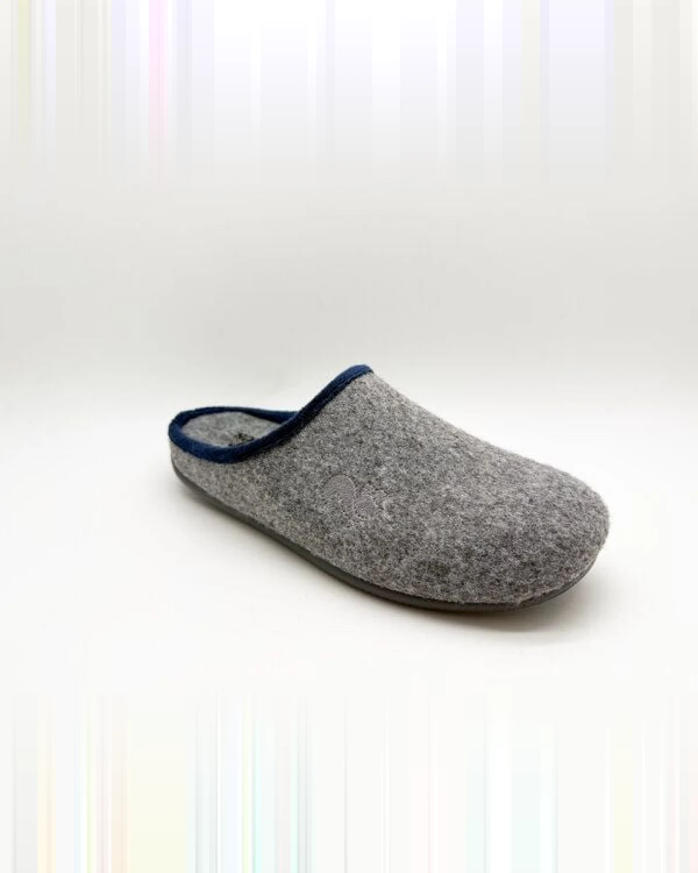 Veganer Slipper "thies ® PET Piping" aus weichem Filz – Ansicht 3