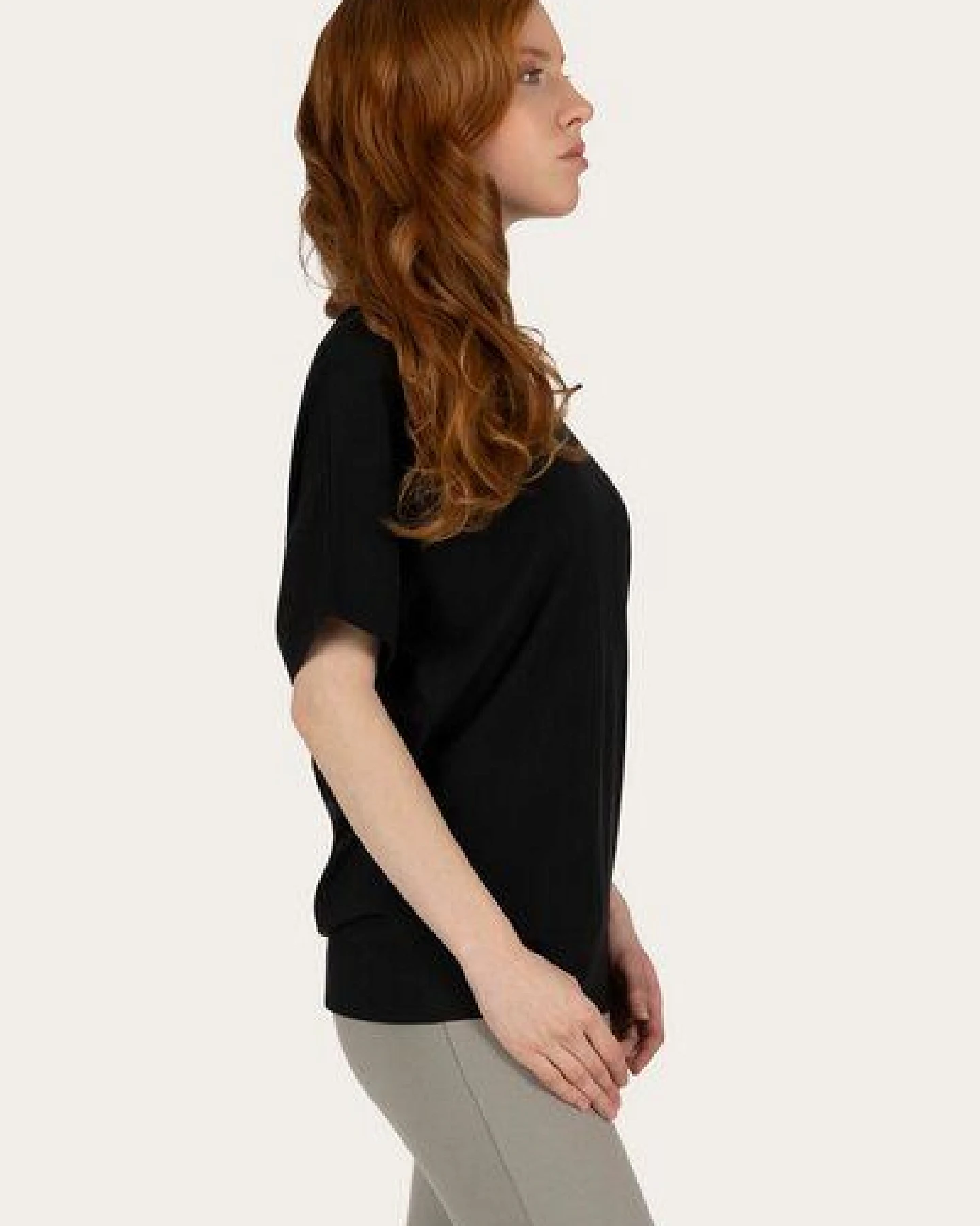 Urban Goddess Budhi Kurzarm Pilates & Yoga Shirt – Ansicht 2