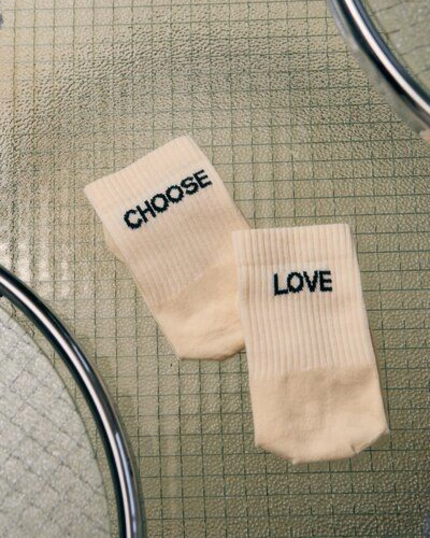 Jutelaune Choose Love Socks - GRS und OEKO-TEX Zertifizierungen – Ansicht 2