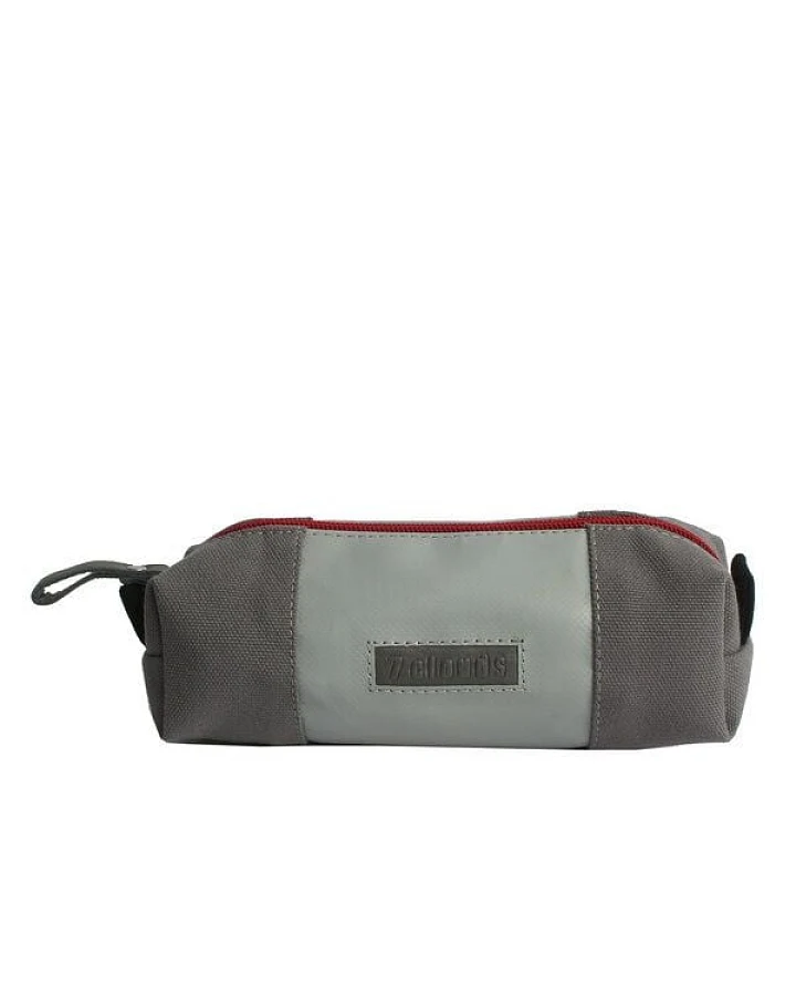 7clouds Etui Penci 7.1