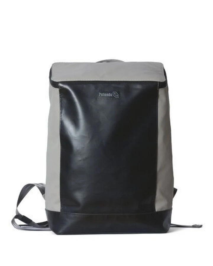 Black-Fog Grey