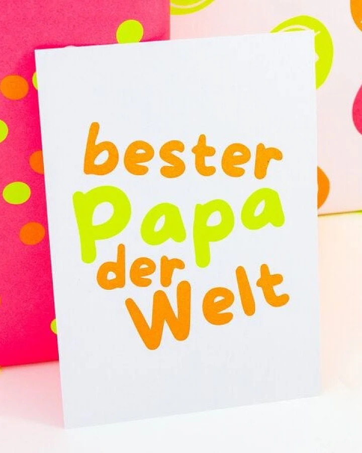 Bow & Hummingbird Postkarte "bester Papa der Welt" aus Recyclingpapier