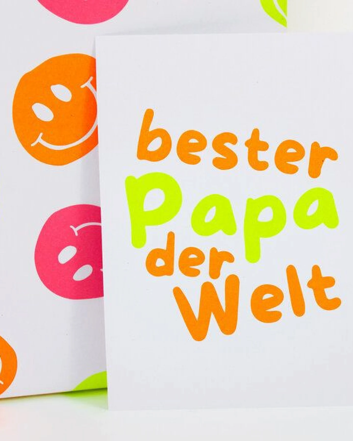 Bow & Hummingbird Postkarte "bester Papa der Welt" aus Recyclingpapier – Ansicht 2