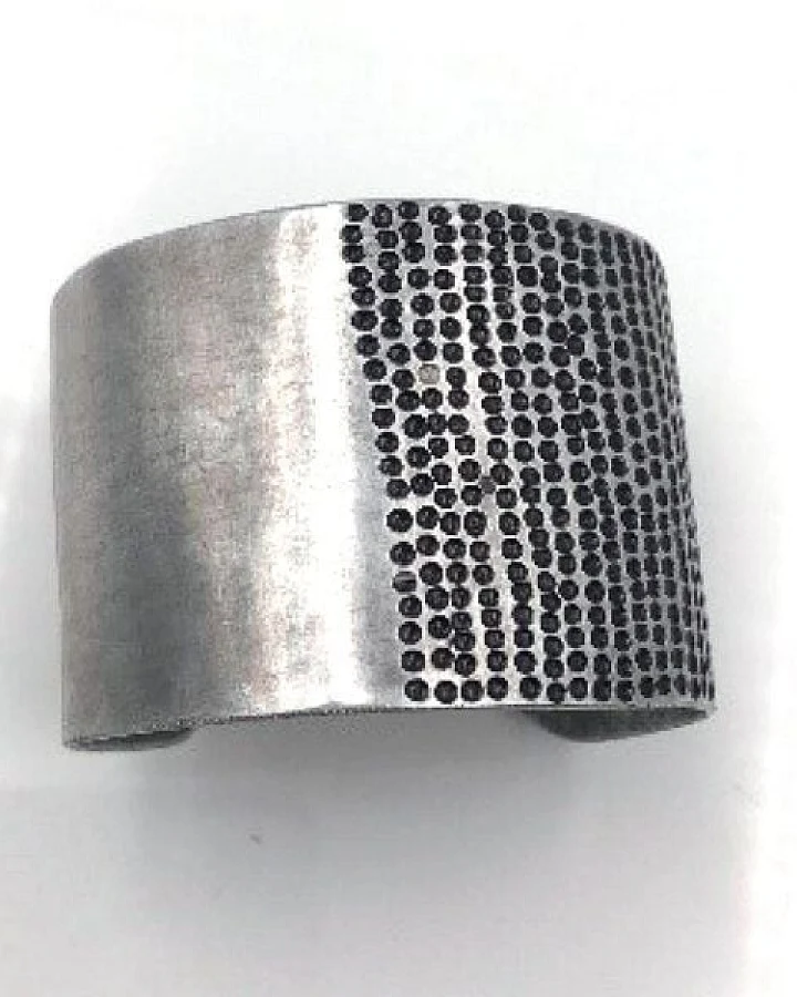 Bawa Hope Armreif Aluminium "Half Dots" recycelt