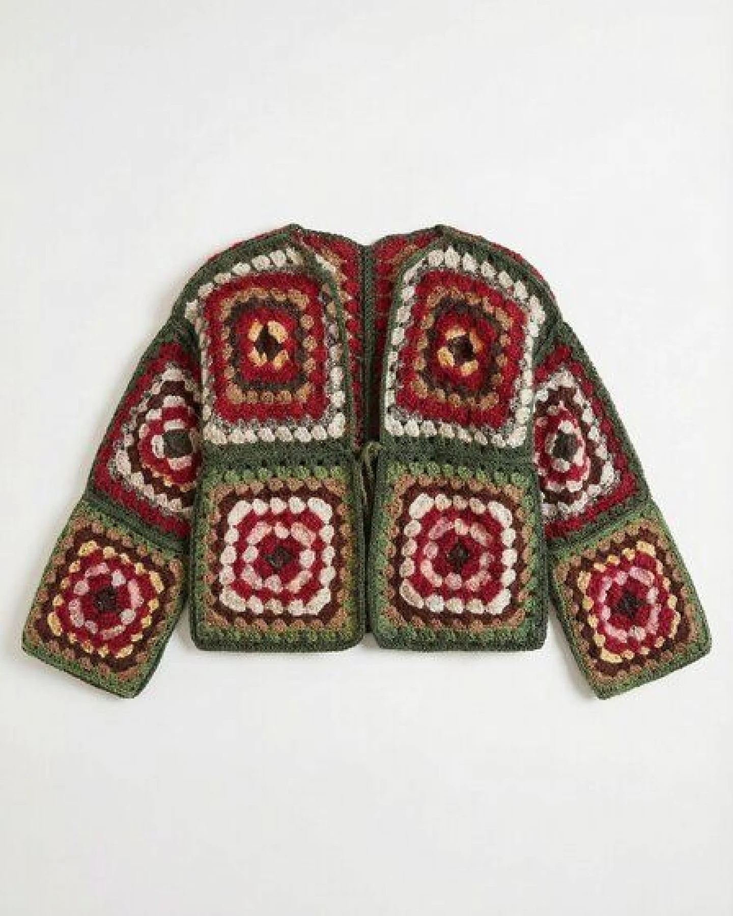 KnitToChange Gehäkelte Granny-Square-Strickjacke in warmen Herbsttönen – Ansicht 3