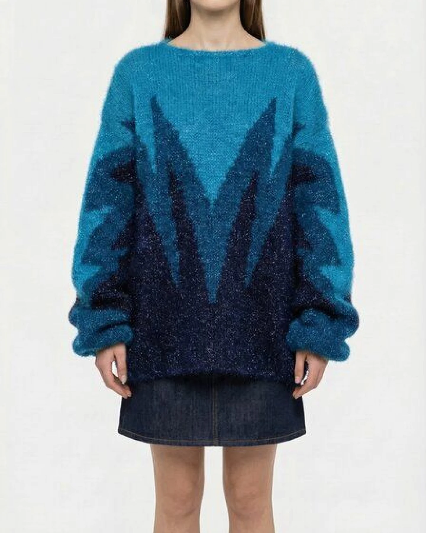 KnitToChange Handgestrickter Oversize-Pullover in Blau- und Dunkelblautönen mit grafischem Design – Ansicht 2