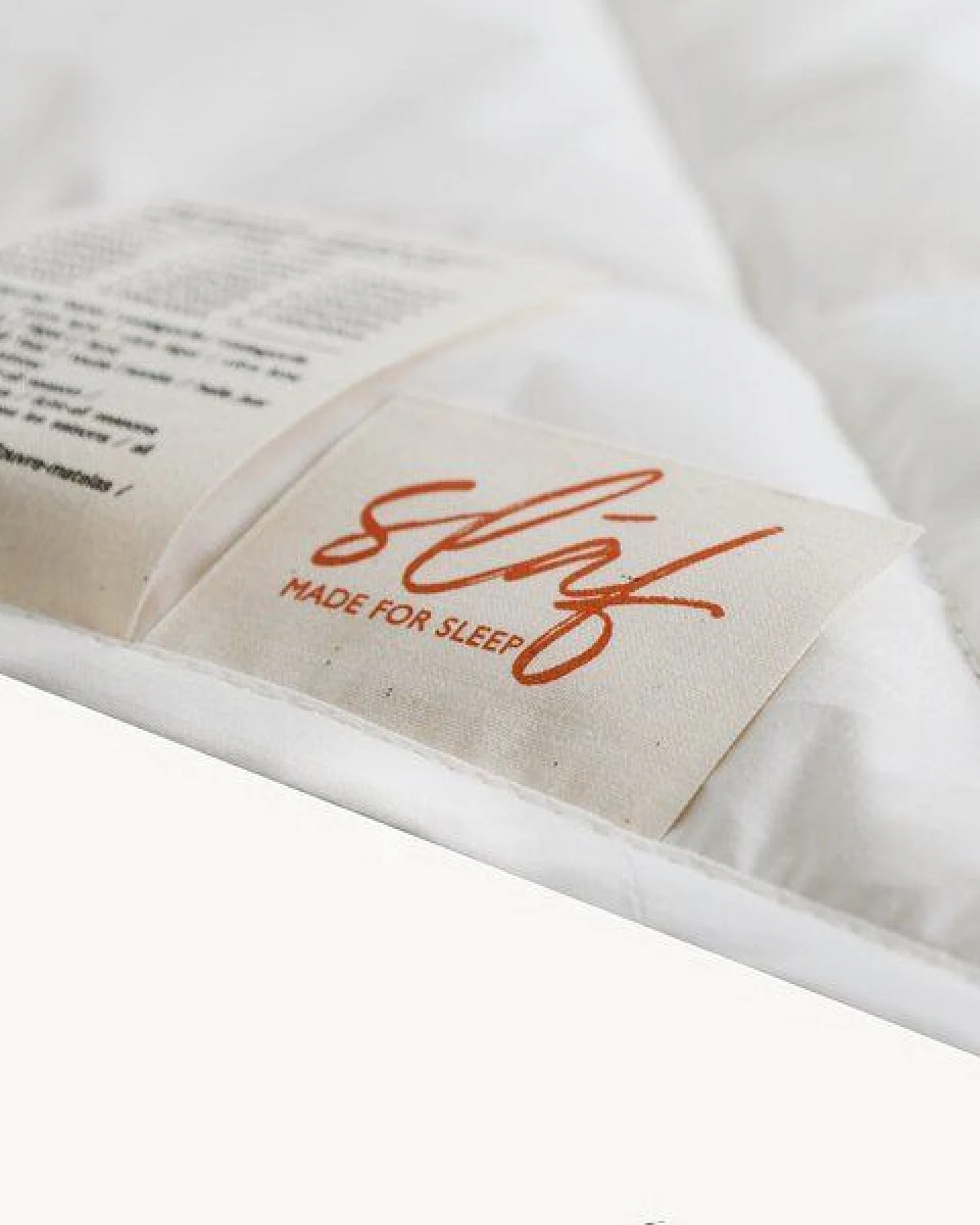 Slāf Alpaka Winter Bettdecke 135x200 mit kbA Batistbezug BIO warme Naturbettdecke – Ansicht 2